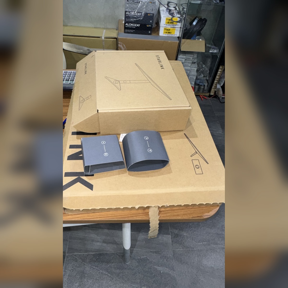 Starlink Mini and Standard kits for setup in Dubai